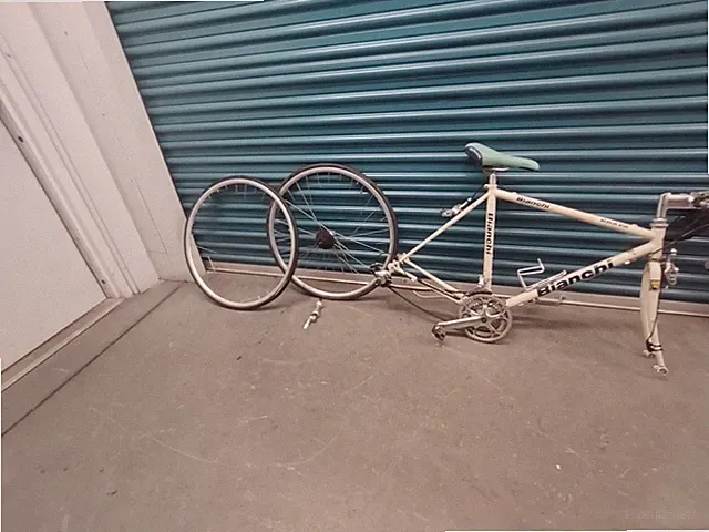 Bianchi Brava Road Bike (for rebuild) Early 2000's models with all components