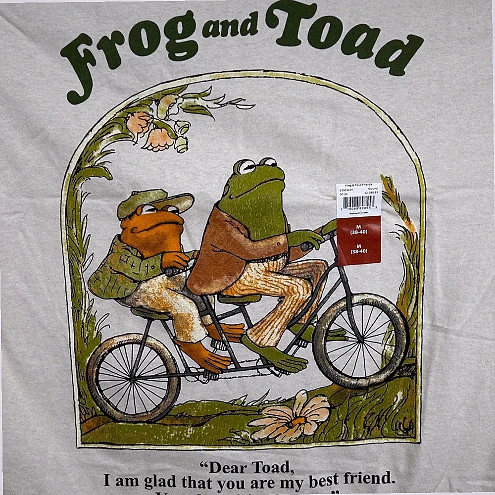 Frog and Toad Together Graphic T-Shirt Mens Medium Cream Tandem Bike Best Friend