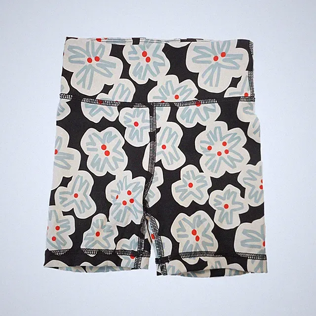 Hanna Andersson Bike Shorts Girl's Size 100 / US size 4 Floral Stretch