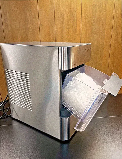Ice Maker Opal 2.0 Ultra Nugget with Scale Inhibiting Filter-GE Profile