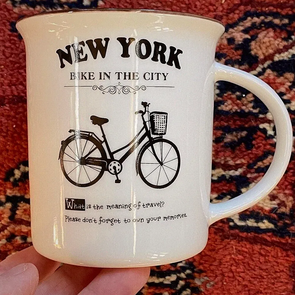 New York Bike in the City Cruiser Bicycle Ivory Porcelain Coffee Mug NICE