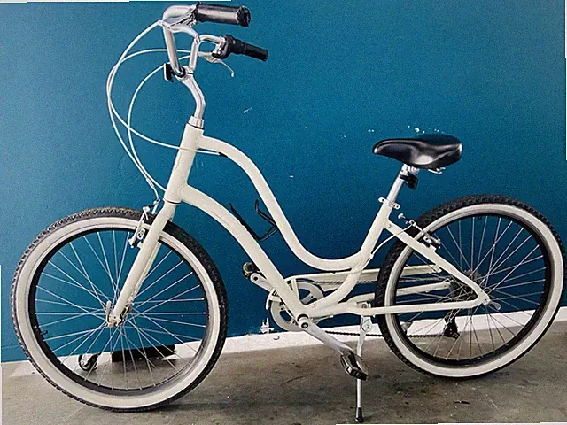 WOMENS ALUMINUM BICYCLE Cruiser 7 Speed Brighton White